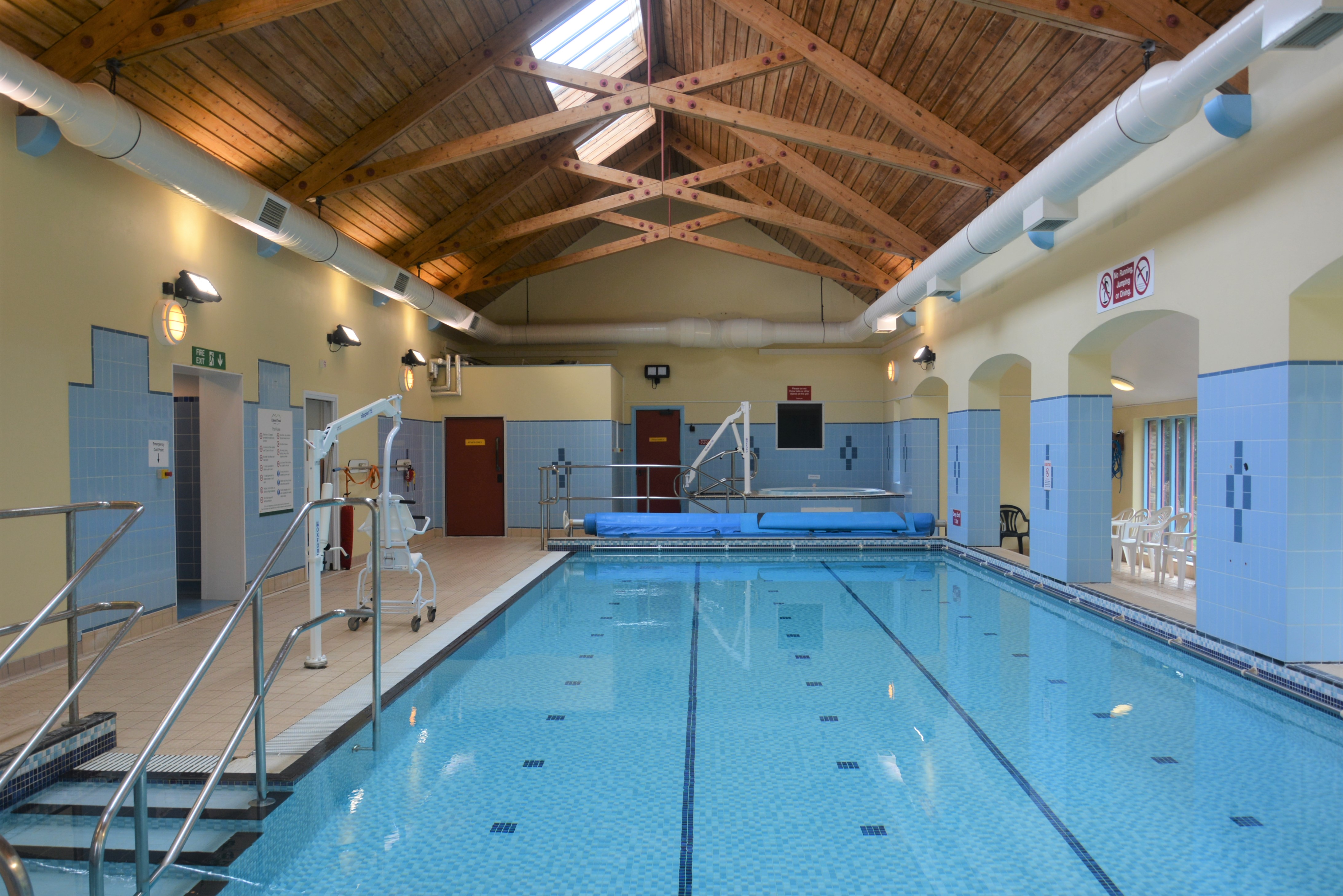 An accessible swimming pool
