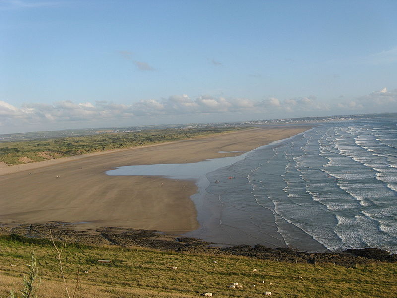 Saunton Sands beach, sand dunes and sea stretching into the distance