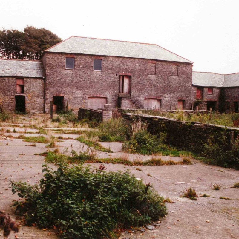 Courtyard and Dining Room pre-1996